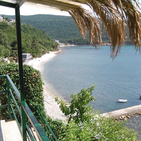 Vila Ljubica بيت للعطل *