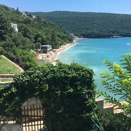 بيت للعطل Vila Ljubica
